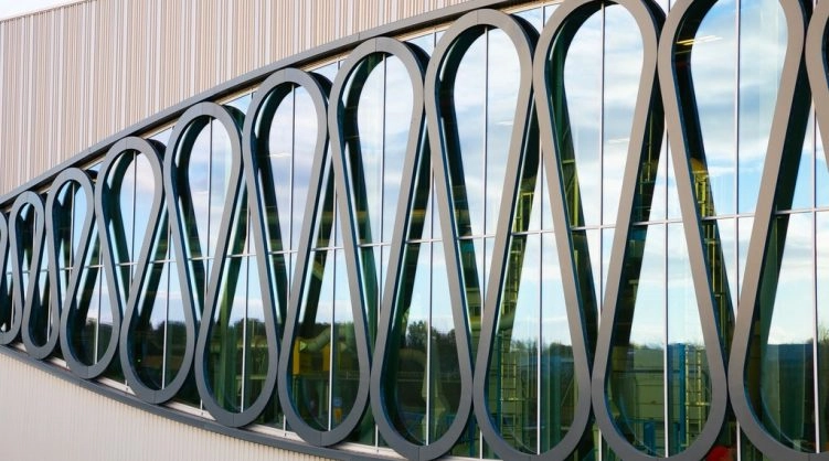 Usine biofib, gros plan sur la verrière