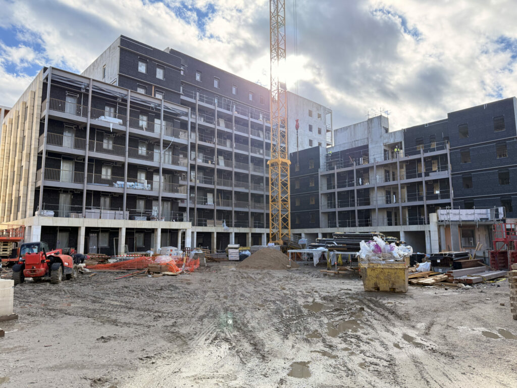 Façade du batiment en chantier